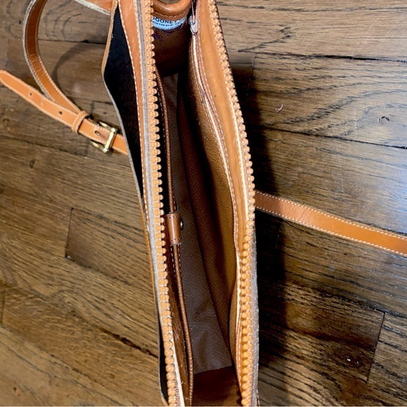 Dooney & Bourke Crossbody Bag - Picture 5 of 9